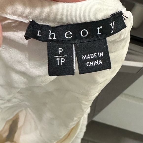 Theory sheer White lace Delva Exhibit pleated maxi skirt - Picture 6 of 9